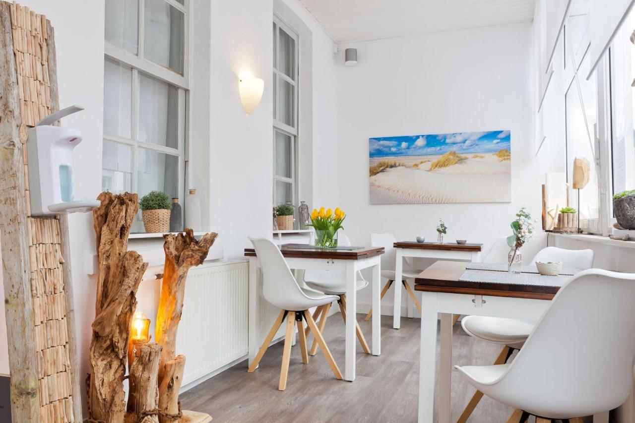 Haus Menno Janssen - Doppelzimmer Norderney Εξωτερικό φωτογραφία